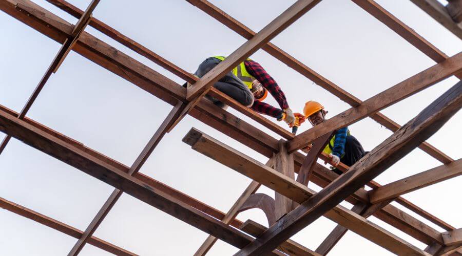 Professional gutter cleaning services in Crooks, SD